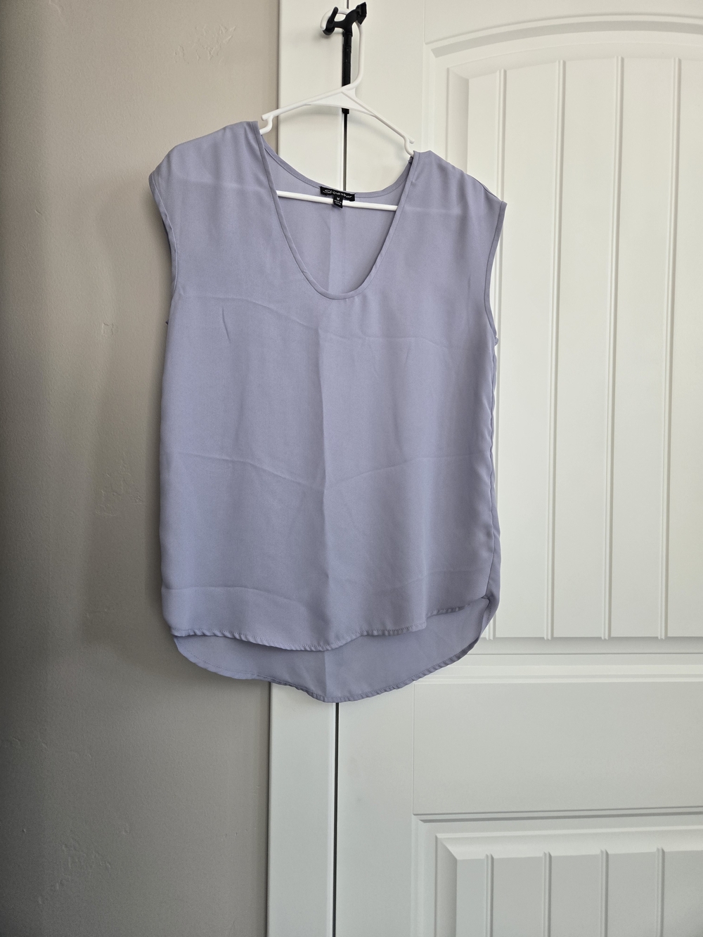 Shinestar Lavender V-Neck Sleeveless Camisole